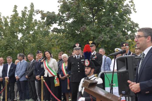 L’assessore regionale agli Enti locali e sicurezza, Pierpaolo Roberti, a Monfalcone alla cerimonia di scoprimento del monumento dedicato alla memoria dei Carabinieri caduti in servizio, alla quale hanno partecipato autorità cittadine e regionali.
